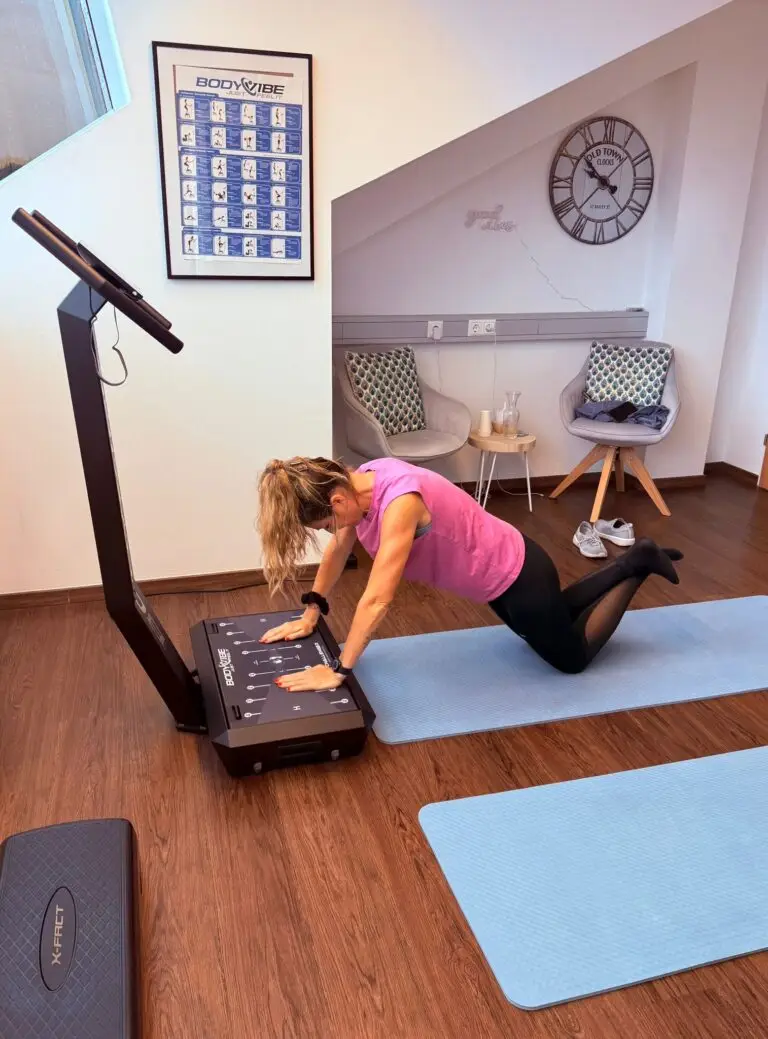 Vibrationstraining Baden bei Lisa Drascher im Medicent – effektives Training für alle Altersgruppen
